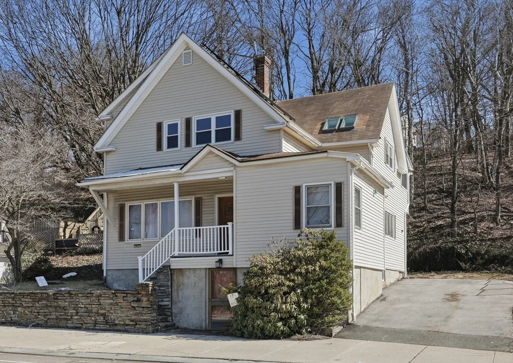 2 bed, 1 bath apartment for rent at 586 Franklin St Unit 1, Worcester — photo 19 of 20