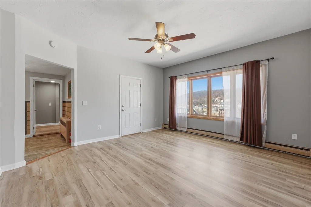 2 bed, 1 bath apartment for rent at 586 Franklin St Unit 1, Worcester — photo 17 of 20