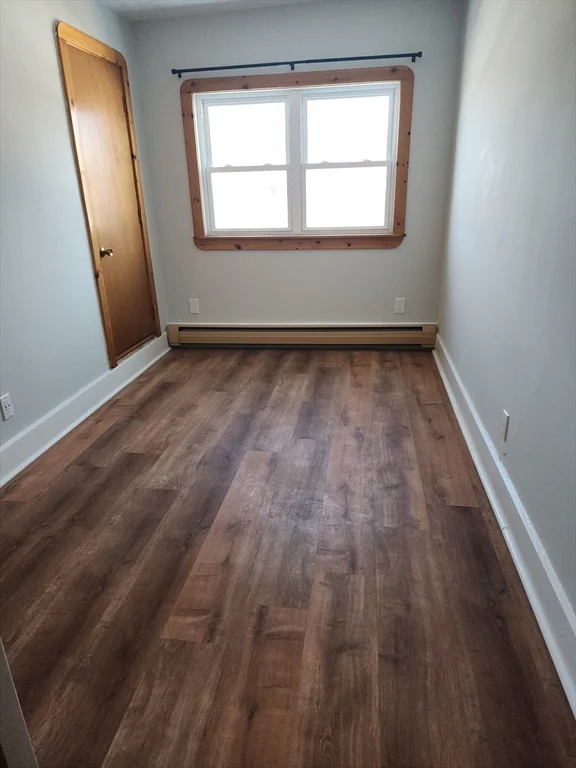 2 bed, 1 bath apartment for rent at 586 Franklin St Unit 2, Worcester — photo 3 of 9