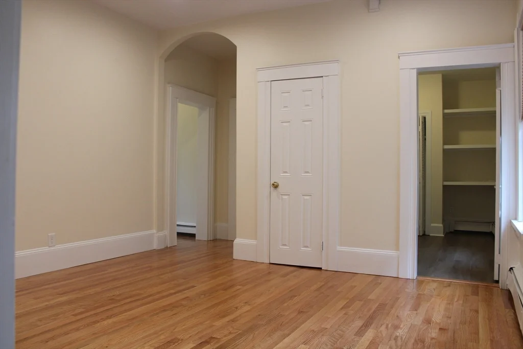 3 bed, 1 bath apartment for rent at 586 Freeport Ext Unit 1, Dorchester — photo 8 of 13