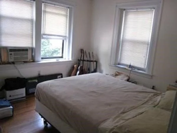 1 bed, 1 bath apartment for rent at 586 Washington St Unit 6, Coolidge Corner — photo 5 of 9