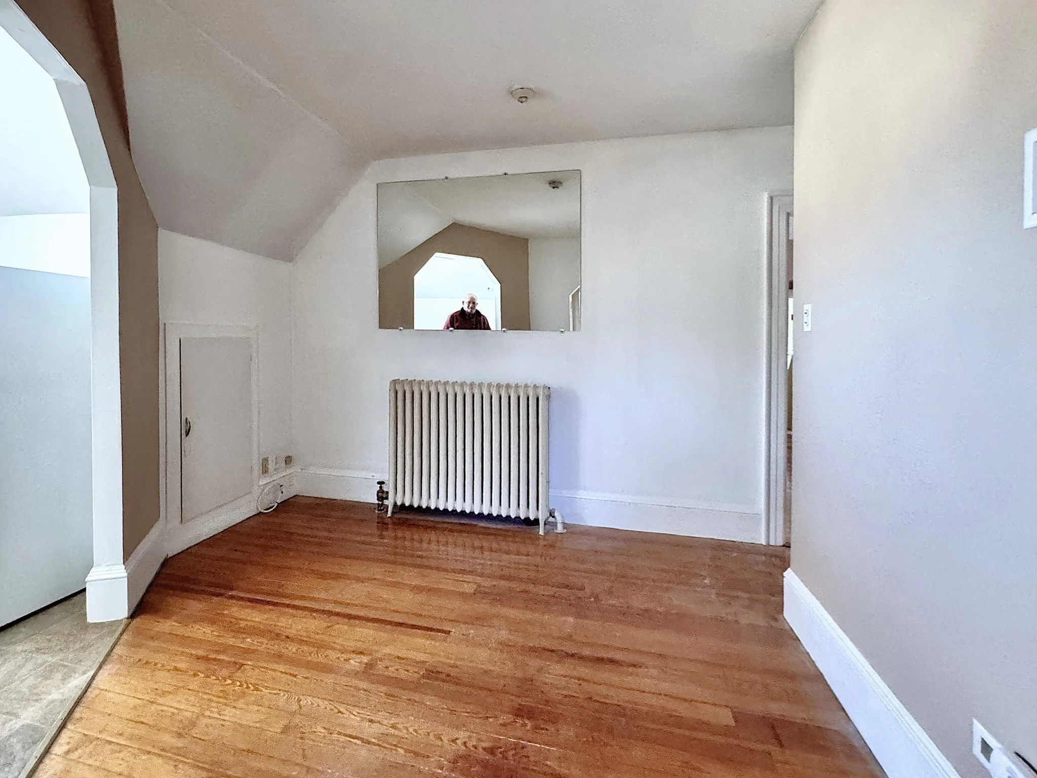 1 bed, 1 bath apartment for rent at 587 Haverhill St Unit 6, Lawrence — photo 7 of 11