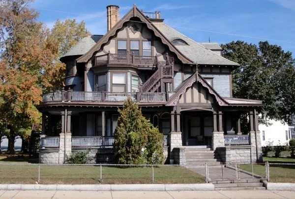 1 bed, 1 bath apartment for rent at 587 Haverhill St Unit 6, Lawrence