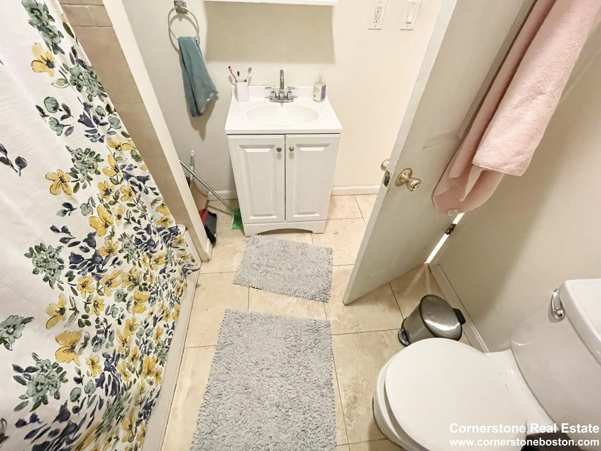 4 bed, 1 bath apartment for rent at 588 Columbus Ave Unit 3, Roxbury — photo 6 of 8