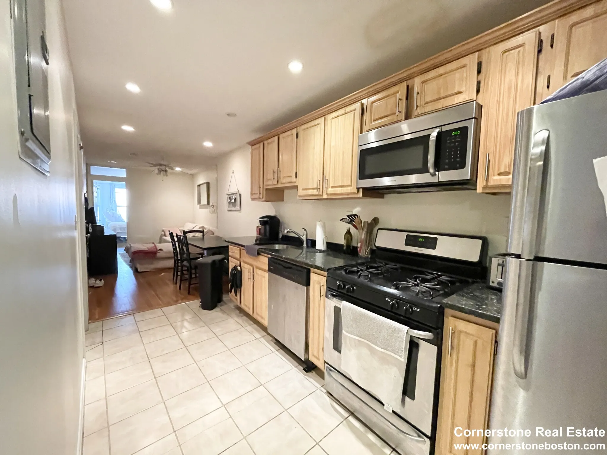 4 bed, 1 bath apartment for rent at 588 Columbus Ave Unit 4, Roxbury