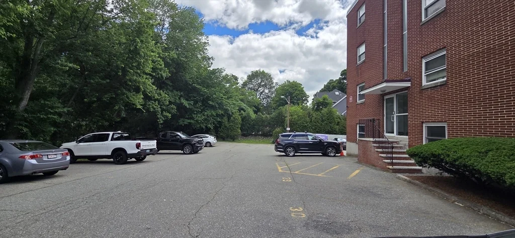 2 bed, 1 bath apartment for rent at 588 Main St Unit 1D, Stoneham — photo 13 of 13
