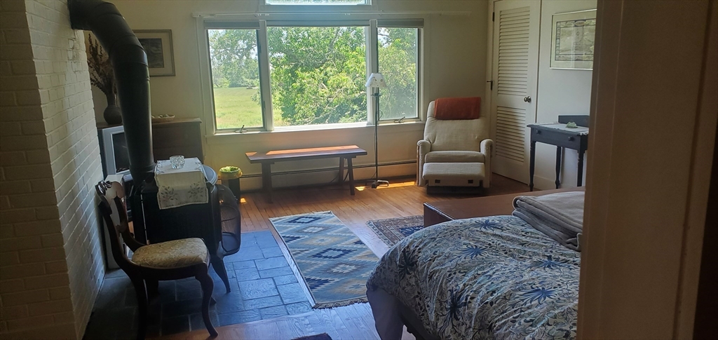 3 bed, 2 bath apartment for rent at 588 River Rd, Acoaxet — photo 9 of 12
