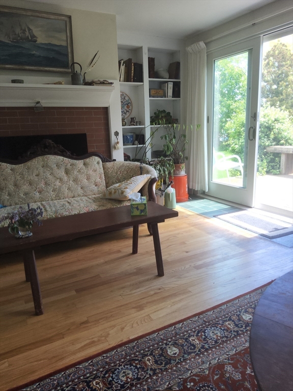 3 bed, 2 bath apartment for rent at 588 River Rd, Acoaxet — photo 7 of 12