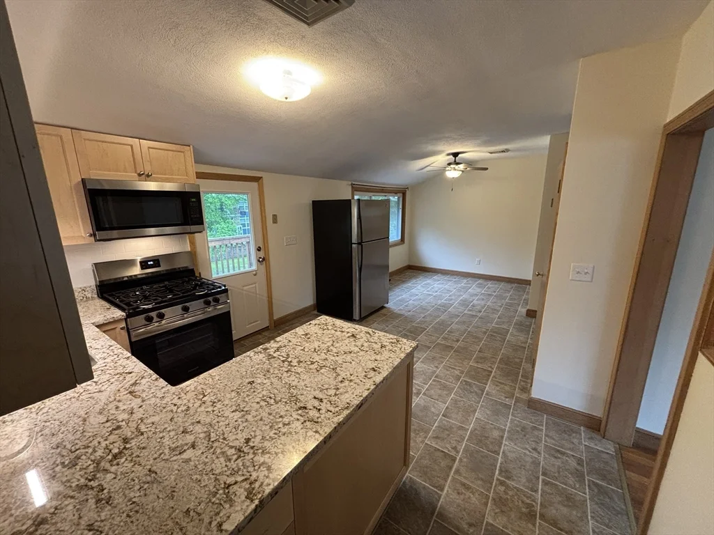 2 bed, 1 bath apartment for rent at 588 Walpole St Unit 2nd fl, Norwood — photo 3 of 21