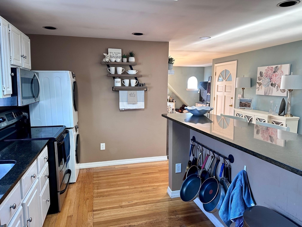 1 bed, 1 bath apartment for rent at 589 East 8th St Unit 3, South Boston — photo 7 of 16
