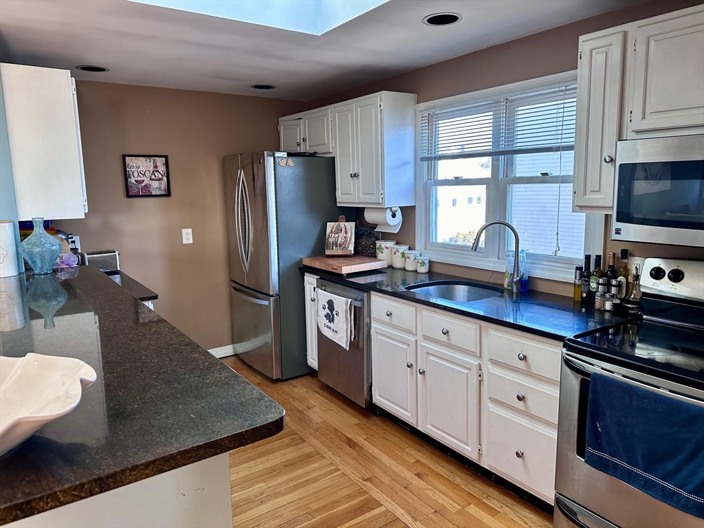 1 bed, 1 bath apartment for rent at 589 East 8th St Unit 3, South Boston — photo 8 of 16