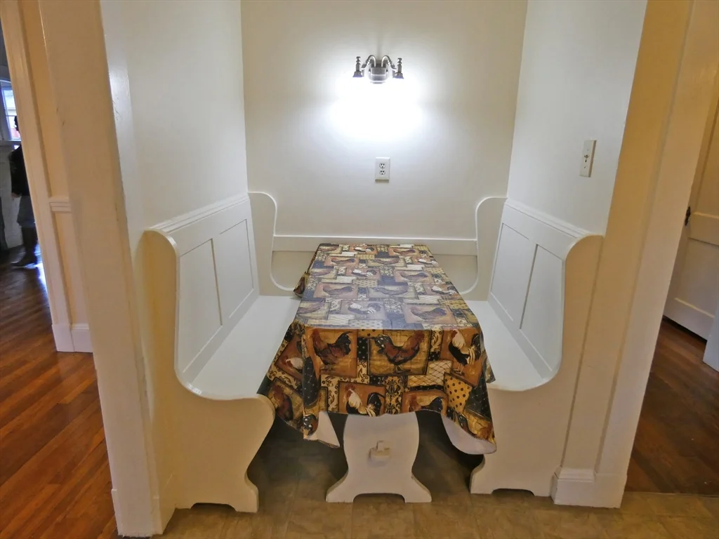 2 bed, 1 bath apartment for rent at 59-61 Athelstane Rd Unit 59, Newton Centre — photo 3 of 11
