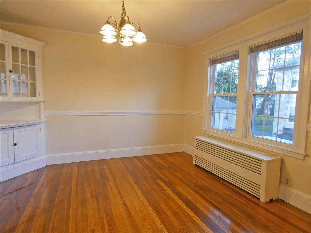 2 bed, 1 bath apartment for rent at 59-61 Athelstane Rd Unit 59, Newton Centre — photo 7 of 11