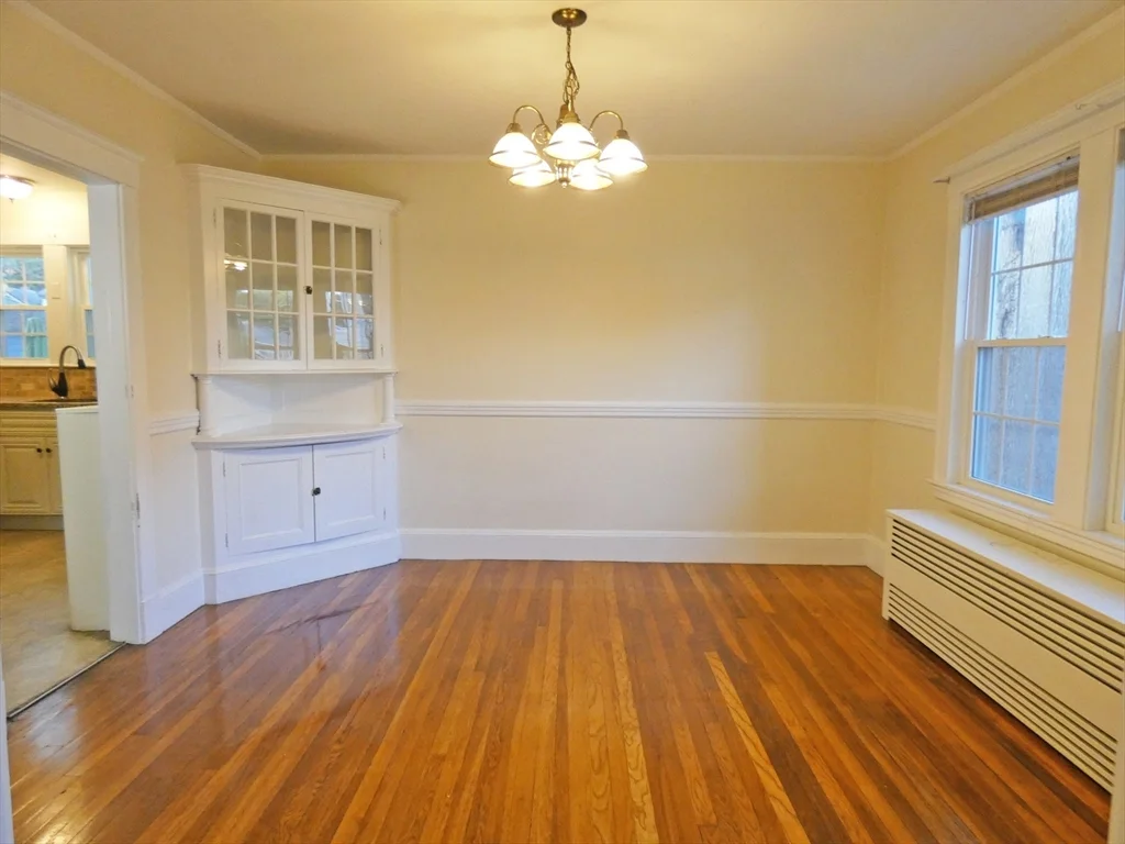 2 bed, 1 bath apartment for rent at 59-61 Athelstane Rd Unit 59, Newton Centre — photo 6 of 11