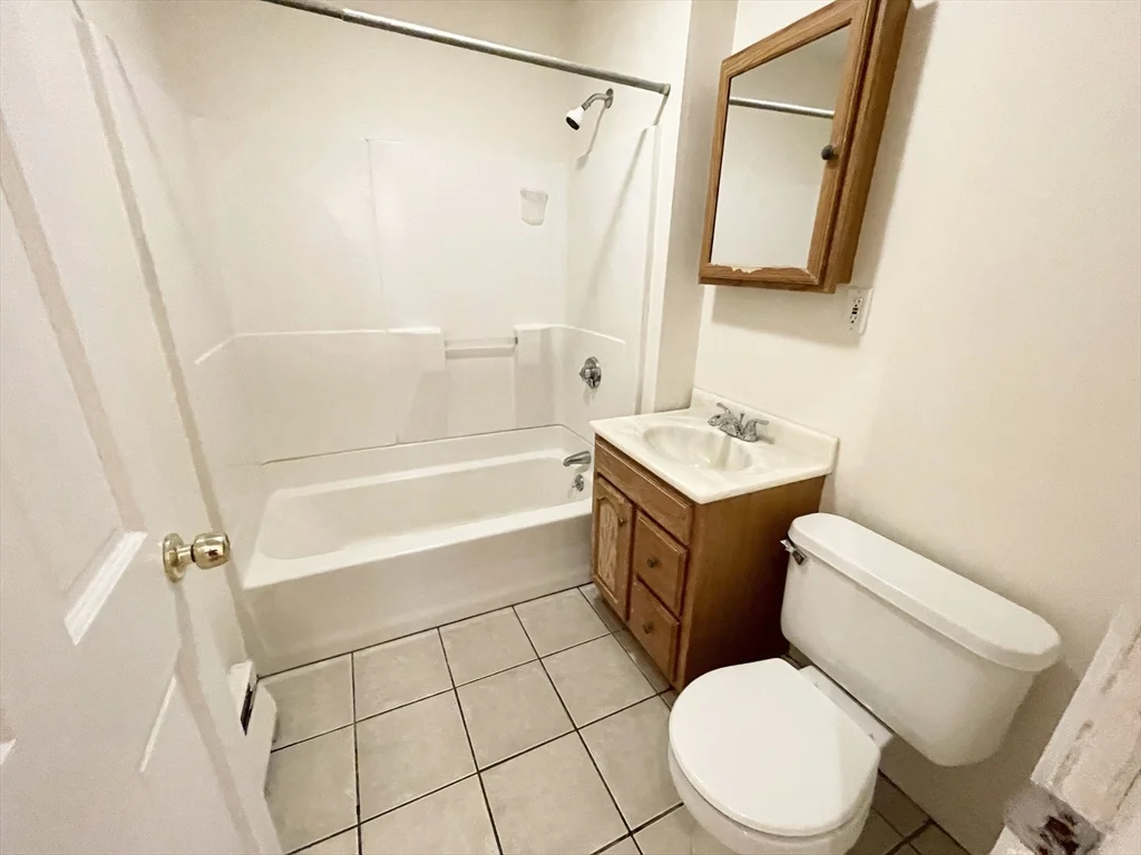 3 bed, 1 bath apartment for rent at 59-61 Hillside St Unit 2, Mission Hill — photo 16 of 16