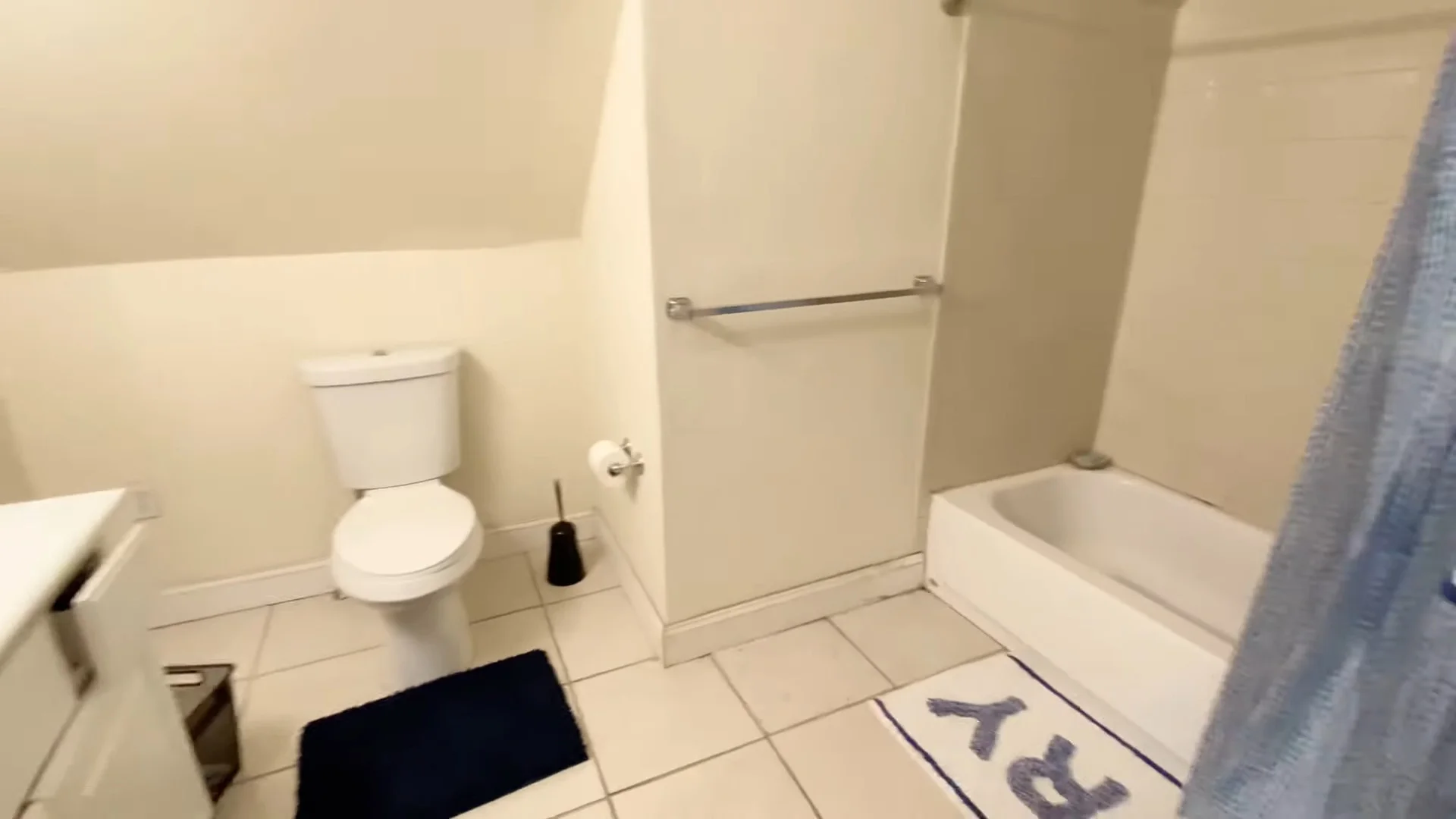 5 bed, 2 bath apartment for rent at 59-61 Hillside St Unit 3A, Mission Hill — photo 12 of 13