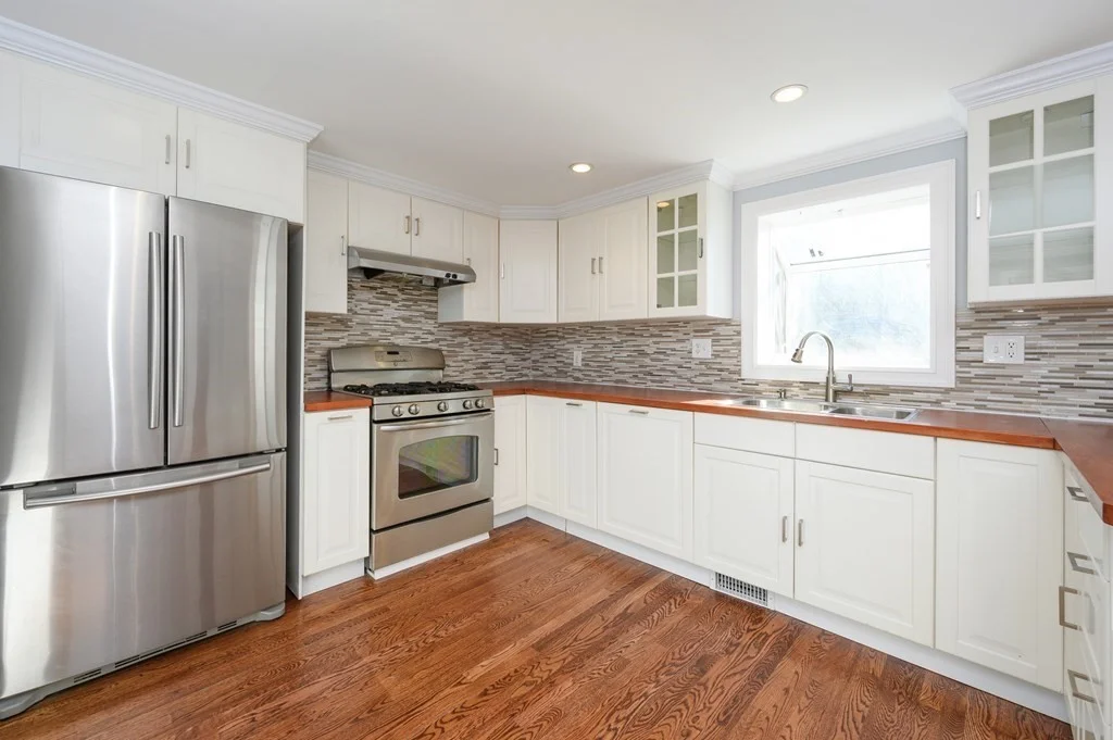 2 bed, 1 bath apartment for rent at 59 Aberdeen Rd Unit 59, Squantum — photo 3 of 26