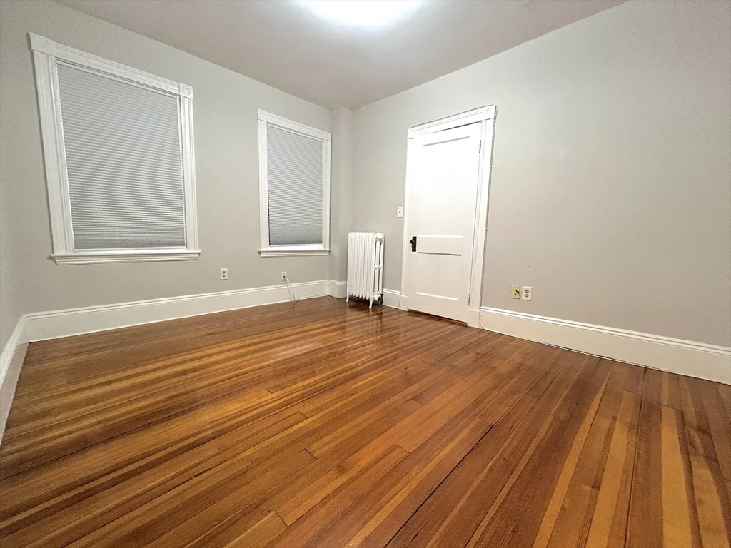 2 bed, 1 bath apartment for rent at 59 Ackers Ave Unit 1, Brookline — photo 8 of 10