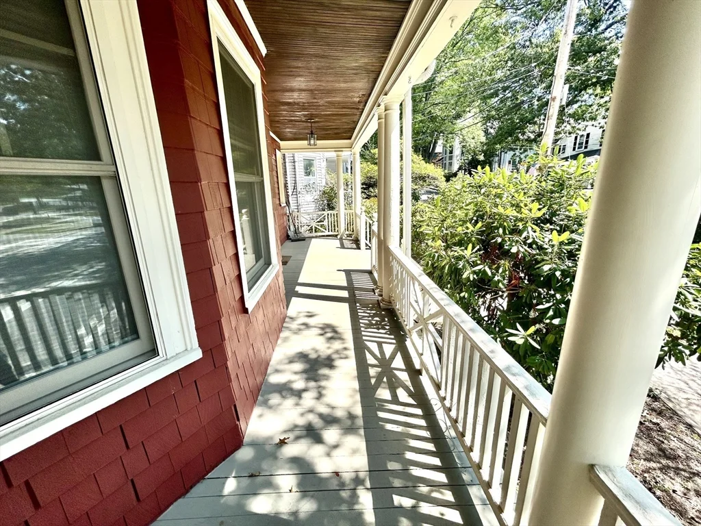 2 bed, 1 bath apartment for rent at 59 Ackers Ave Unit 1P, Brookline — photo 8 of 9