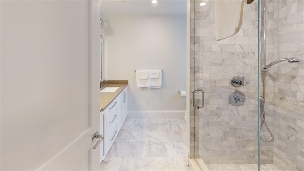 2 bed, 2.5 bath apartment for rent at 59 Addington Rd Unit 1, Aspinwall Hill — photo 17 of 20