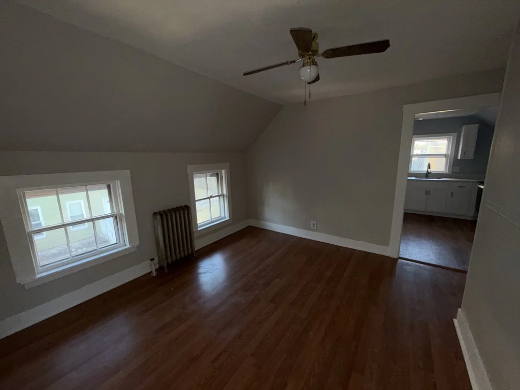 3 bed, 1 bath apartment for rent at 59 Arch Unit 59, Middleboro — photo 7 of 14