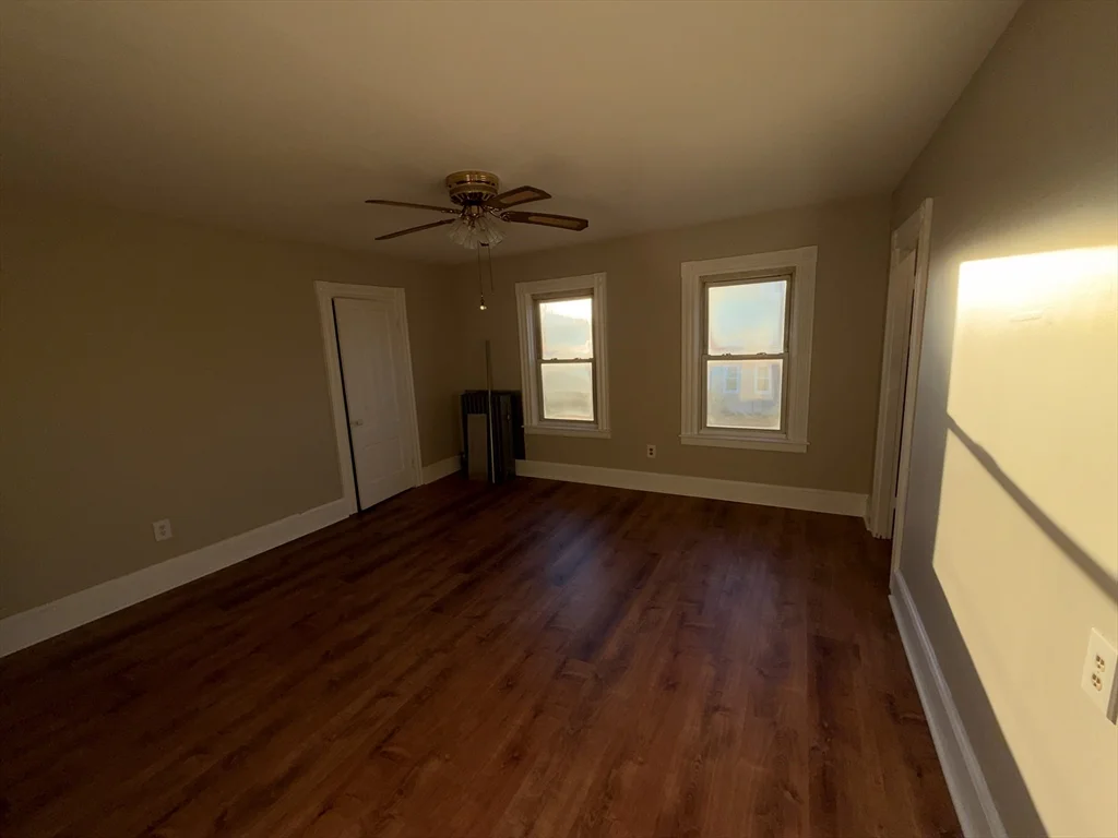 3 bed, 1 bath apartment for rent at 59 Arch Unit 59, Middleboro — photo 12 of 14