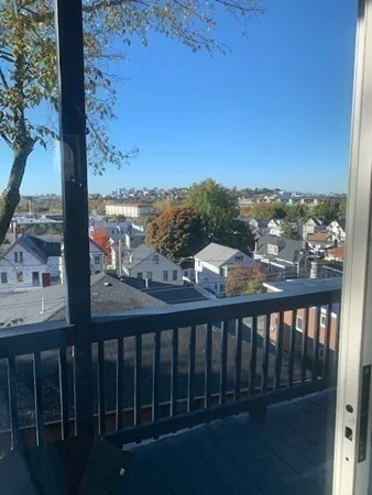 3 bed, 2 bath apartment for rent at 59 Bradstreet Ave Unit 59, Revere — photo 6 of 19