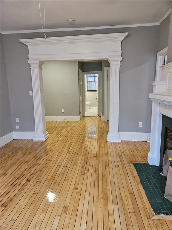 4 bed, 1 bath apartment for rent at 59 Brighton Ave Unit 1, Allston — photo 6 of 15