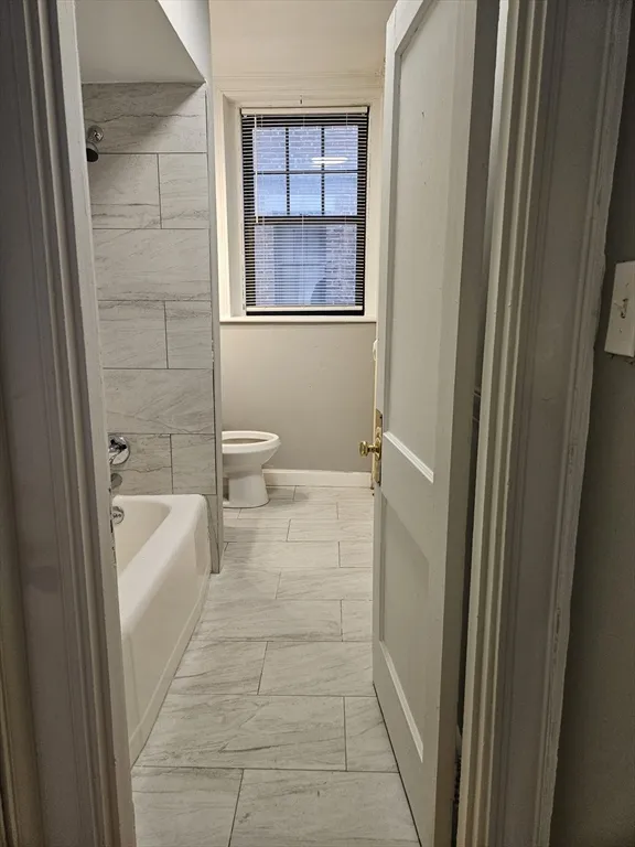 4 bed, 1 bath apartment for rent at 59 Brighton Ave Unit 1, Allston — photo 14 of 15