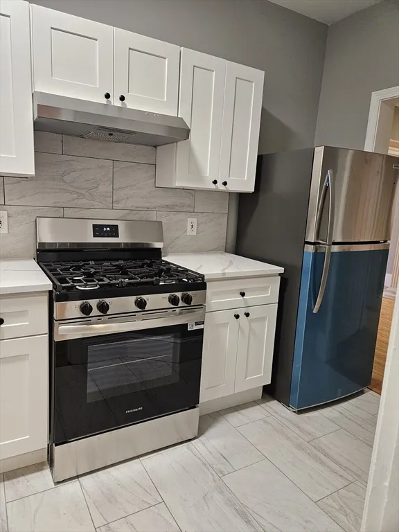 4 bed, 1 bath apartment for rent at 59 Brighton Ave Unit 1, Allston — photo 12 of 15