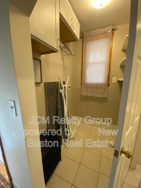 1 bed, 1 bath apartment for rent at 59 Bryant St Unit 1, Malden — photo 4 of 19
