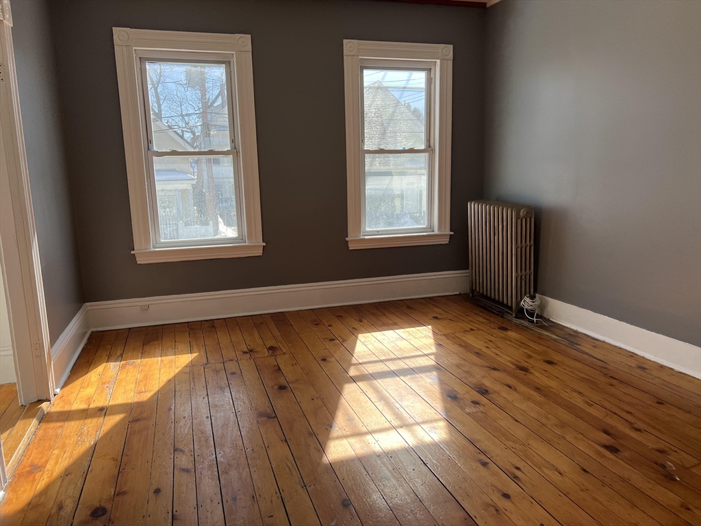 3 bed, 3 bath apartment for rent at 59 Butler St Unit 59, Lawrence — photo 4 of 15