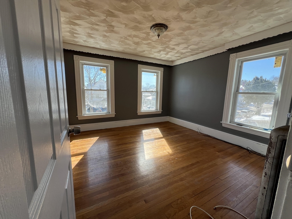 3 bed, 3 bath apartment for rent at 59 Butler St Unit 59, Lawrence — photo 13 of 15