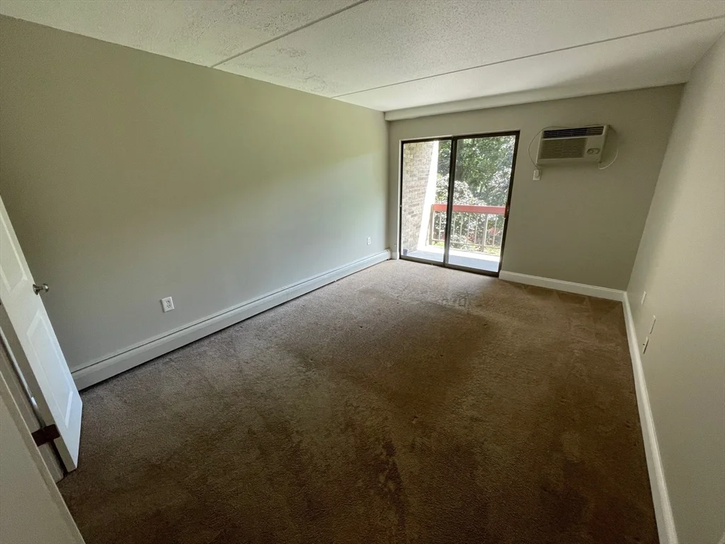 1 bed, 1 bath apartment for rent at 59 Cambridge Rd Unit 214, Woburn — photo 7 of 11