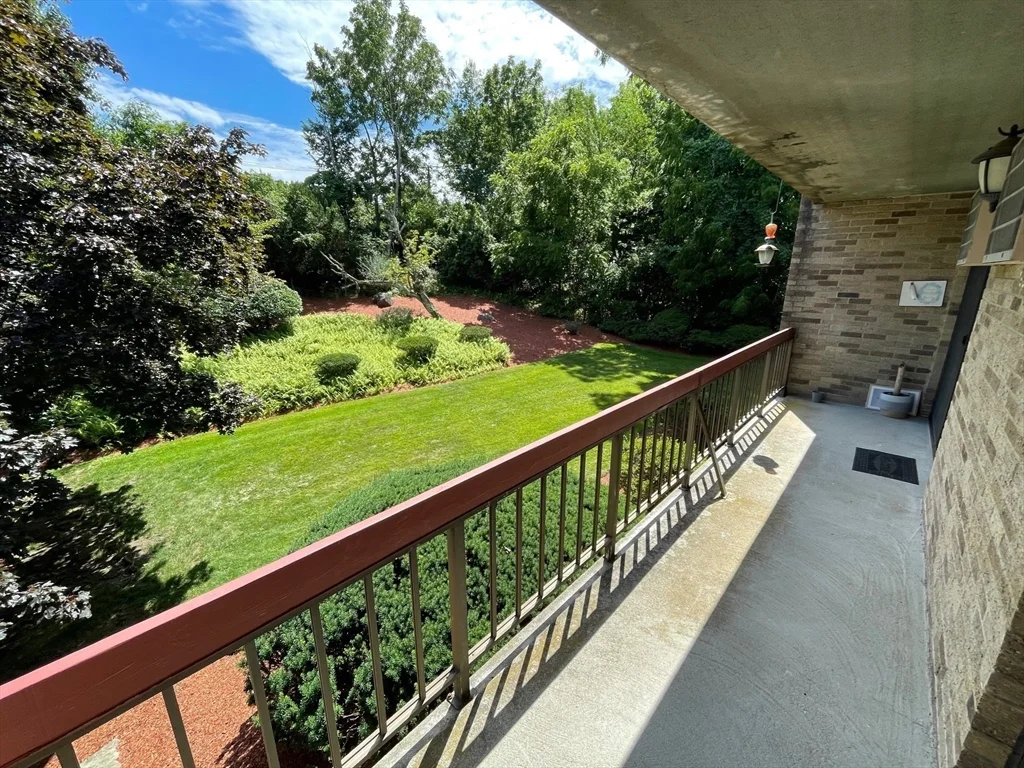 1 bed, 1 bath apartment for rent at 59 Cambridge Rd Unit 214, Woburn — photo 11 of 11