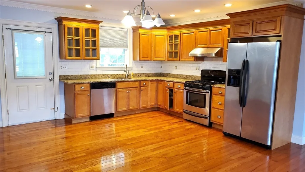 2 bed, 2 bath apartment for rent at 59 Carlisle St Unit 59, Quincy — photo 2 of 19