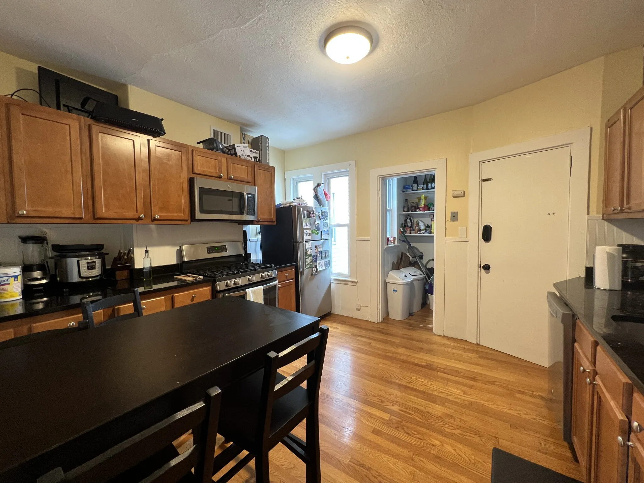 3 bed, 1 bath apartment for rent at 59 Cedar St Unit 3L, Spring Hill — photo 9 of 10