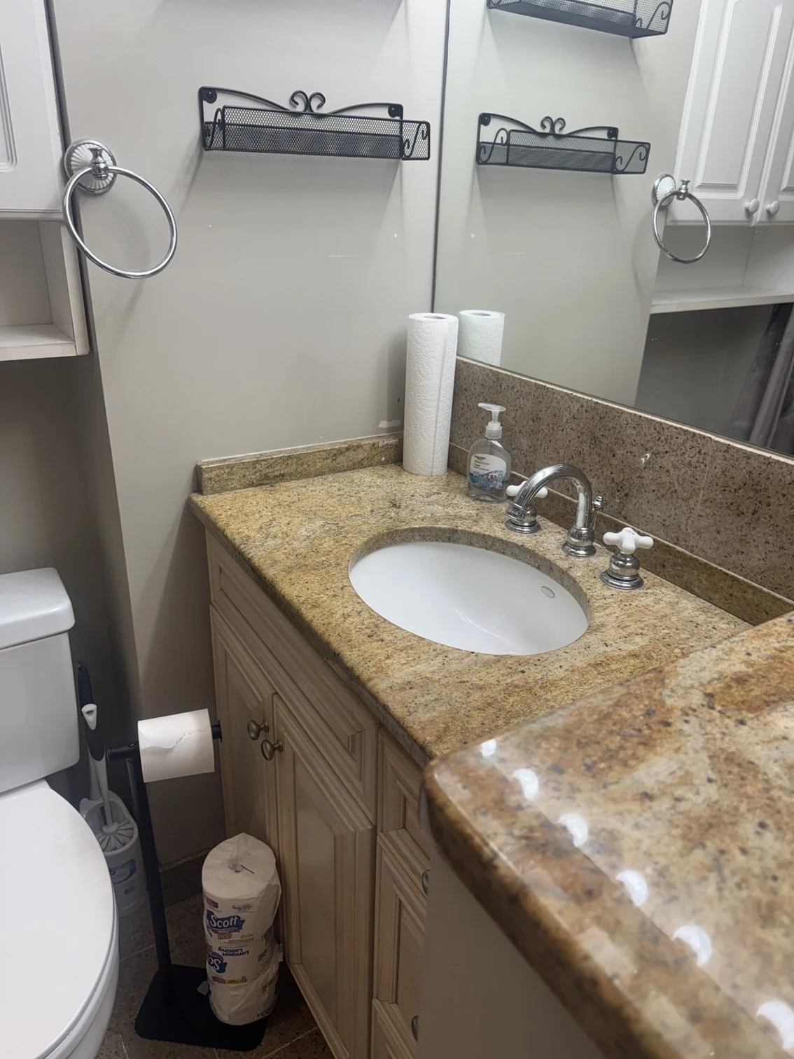 1 bed, 1 bath apartment for rent at 59 Chestnut St Unit 2, Saugus — photo 11 of 20