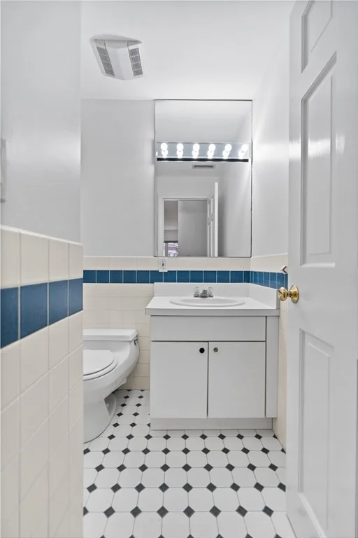 1 bed, 1.5 bath apartment for rent at 59 Church St Unit 4, West Cambridge — photo 9 of 12