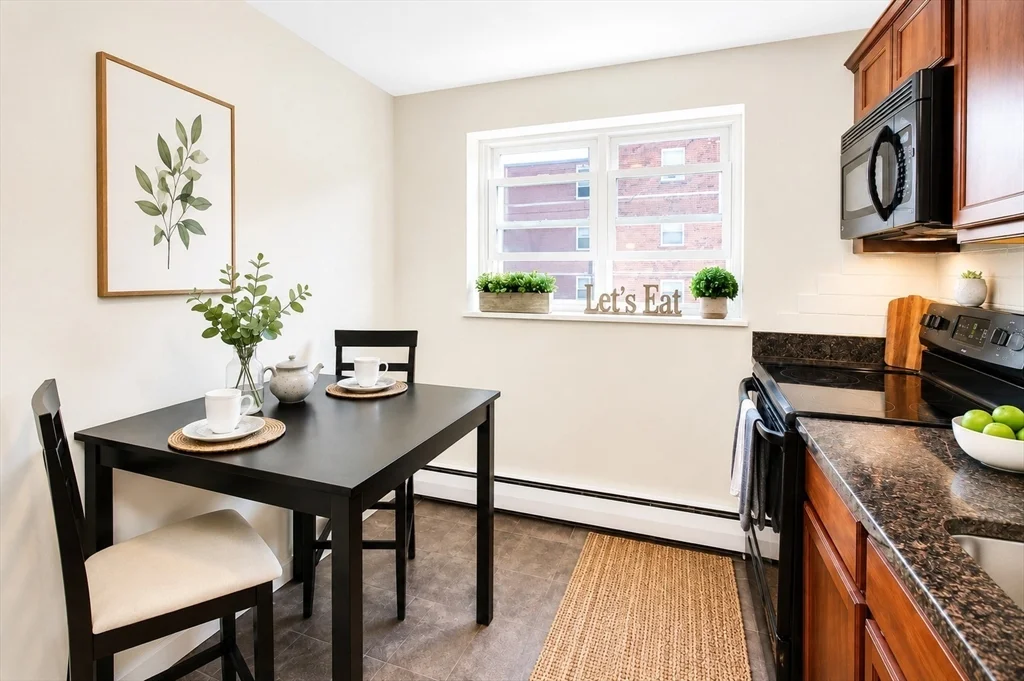 1 bed, 1 bath apartment for rent at 59 Colborne Rd Unit 2, Brighton — photo 3 of 13
