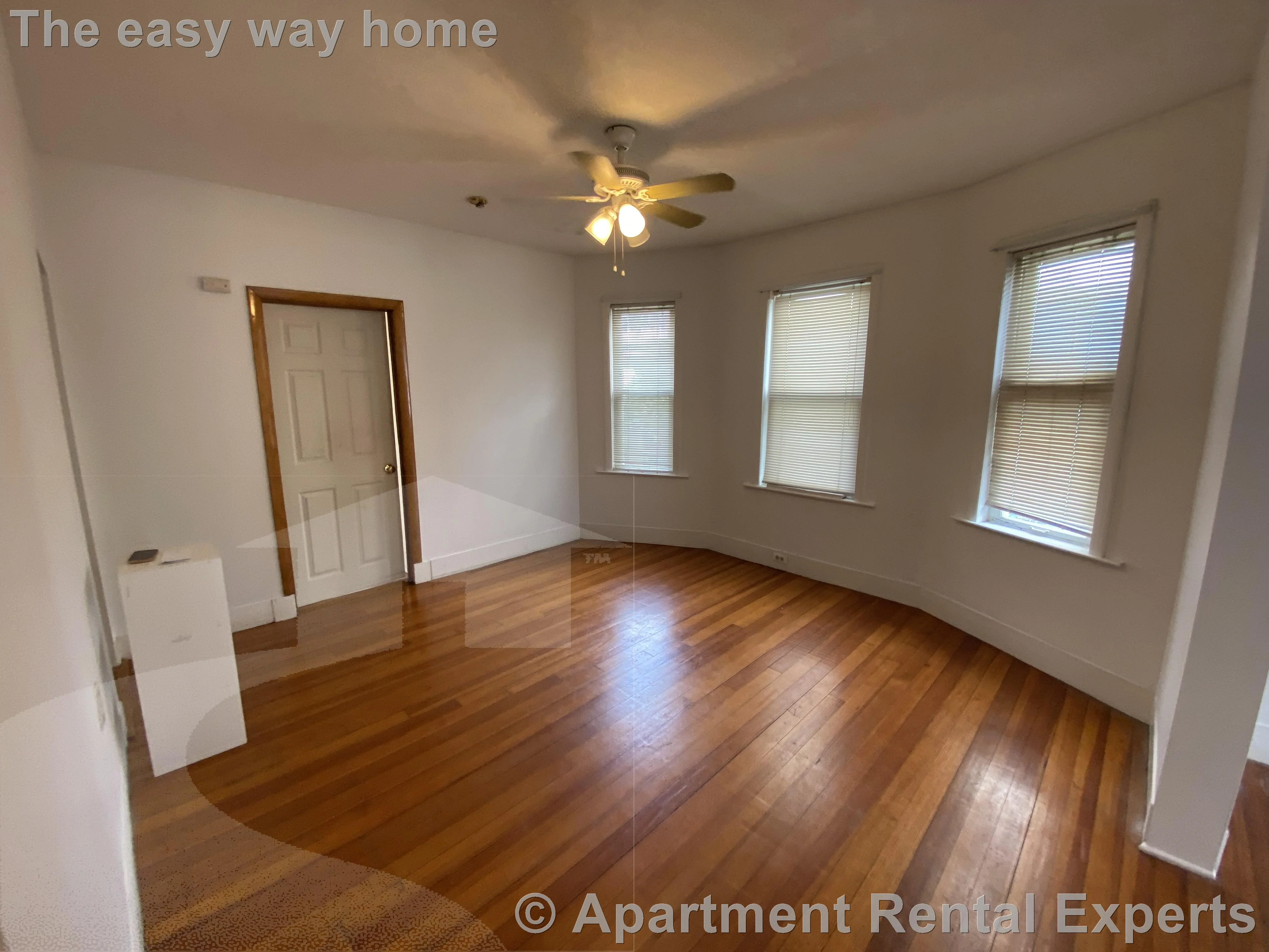 2 bed, 1 bath apartment for rent at 59 Conwell Ave Unit 1, Teele Square — photo 7 of 10