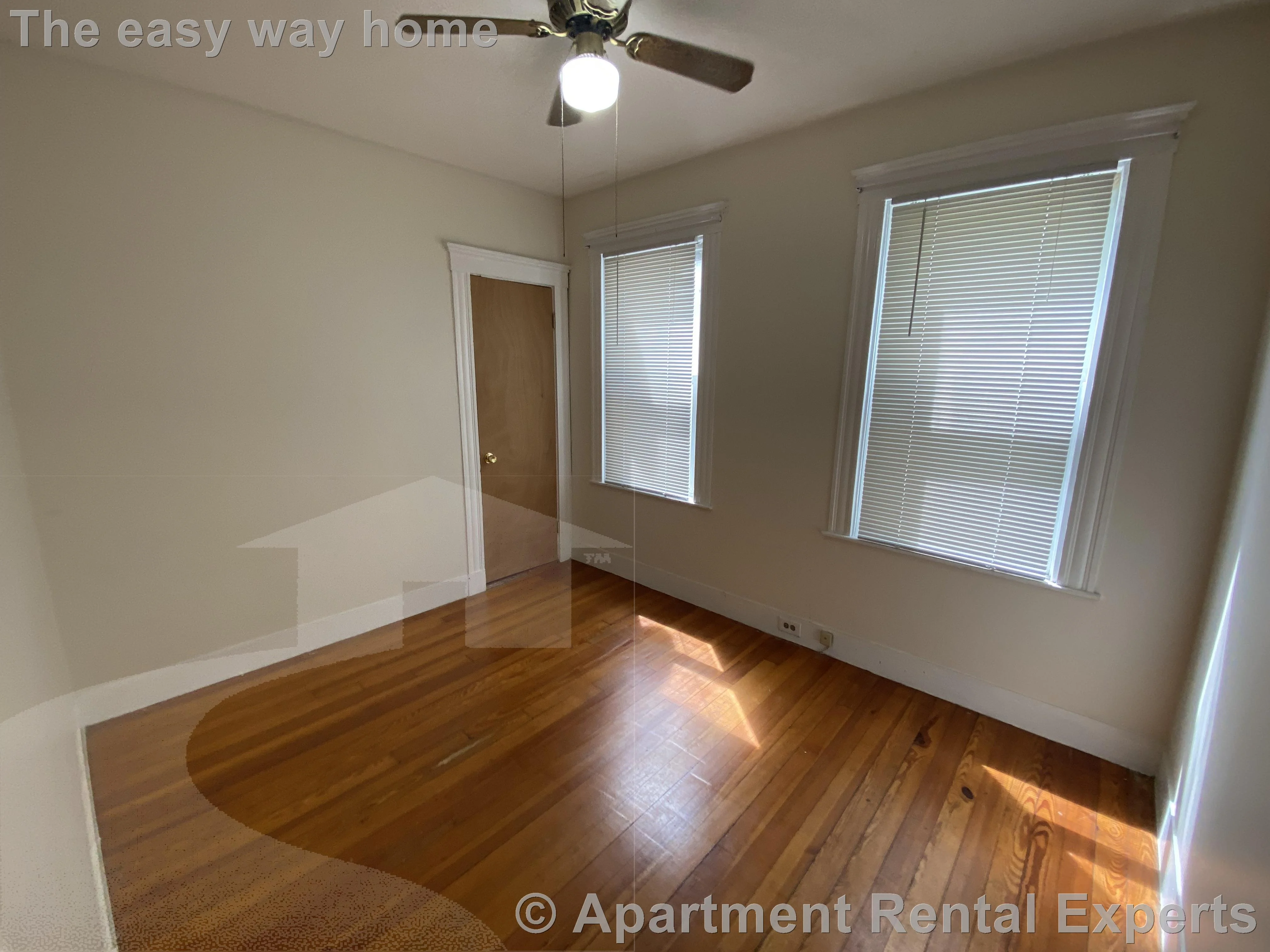 2 bed, 1 bath apartment for rent at 59 Conwell Ave Unit 1, Teele Square — photo 5 of 10