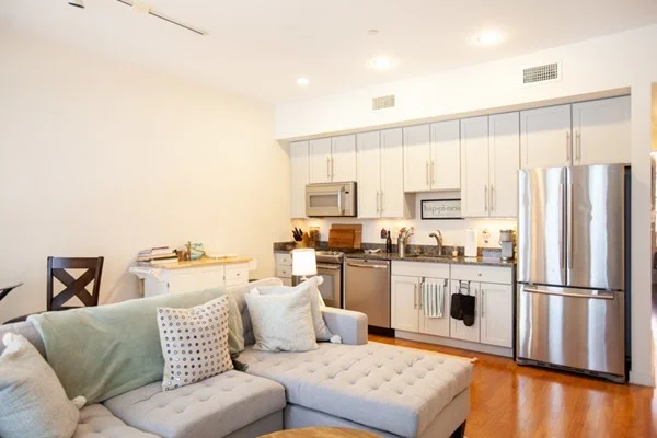 1 bed, 1 bath apartment for rent at 59 Cooper St Unit 4B, North End — photo 4 of 16