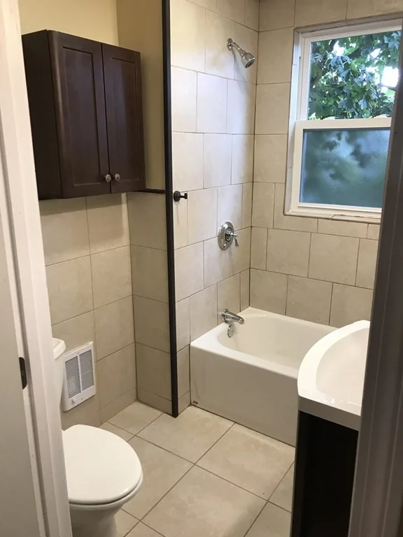1 bed, 1 bath apartment for rent at 59 Coral Ave Unit 1, Winthrop — photo 4 of 5