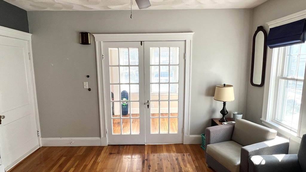 2 bed, 1 bath apartment for rent at 59 Cottage Park Rd Unit 2, Winthrop — photo 7 of 13