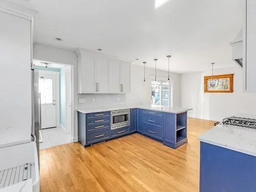 4 bed, 1 bath apartment for rent at 59 Crest St, West Roxbury — photo 10 of 23