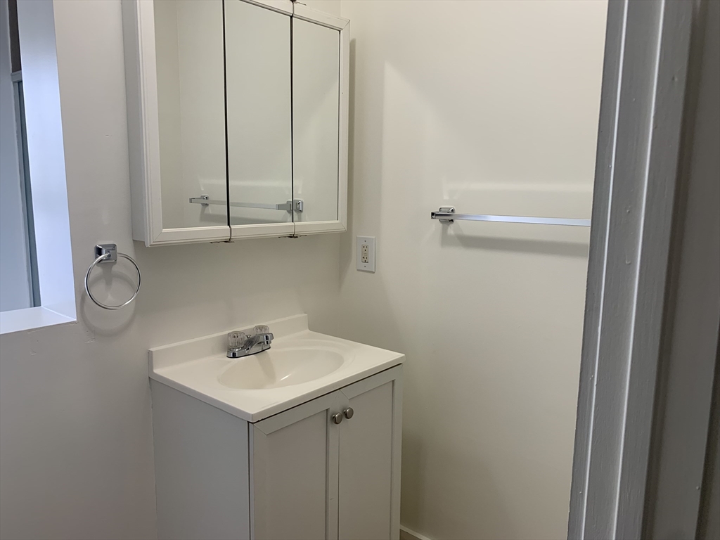 2 bed, 1 bath apartment for rent at 59 Davis St Unit 2 South, Bowenville — photo 13 of 22