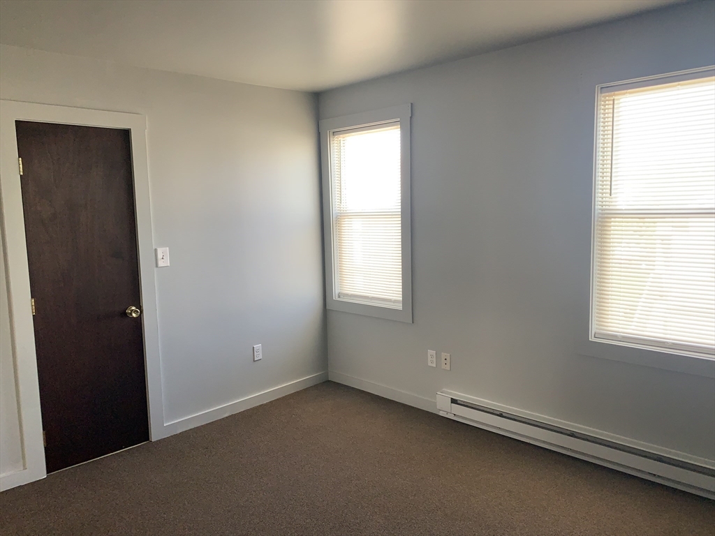 2 bed, 1 bath apartment for rent at 59 Davis St Unit 2 South, Bowenville — photo 4 of 22
