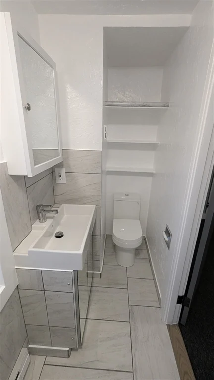 1 bed, 1 bath apartment for rent at 59 Davis Unit 2 North, Fall River — photo 8 of 15