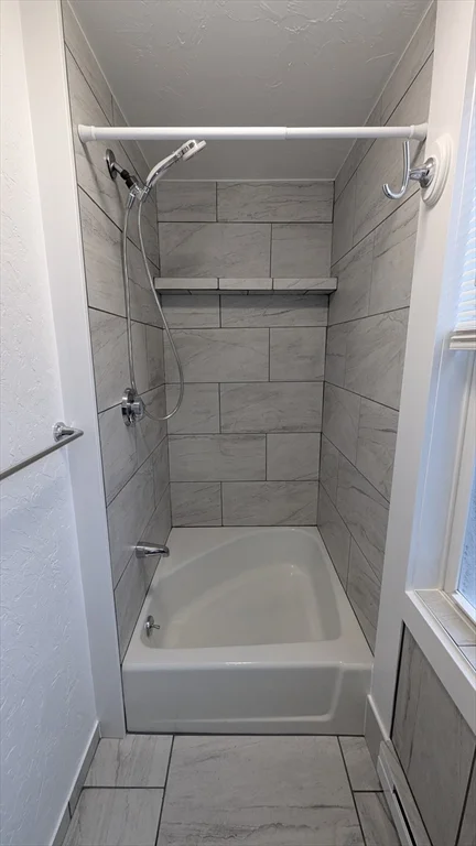 1 bed, 1 bath apartment for rent at 59 Davis Unit 2 North, Fall River — photo 9 of 15
